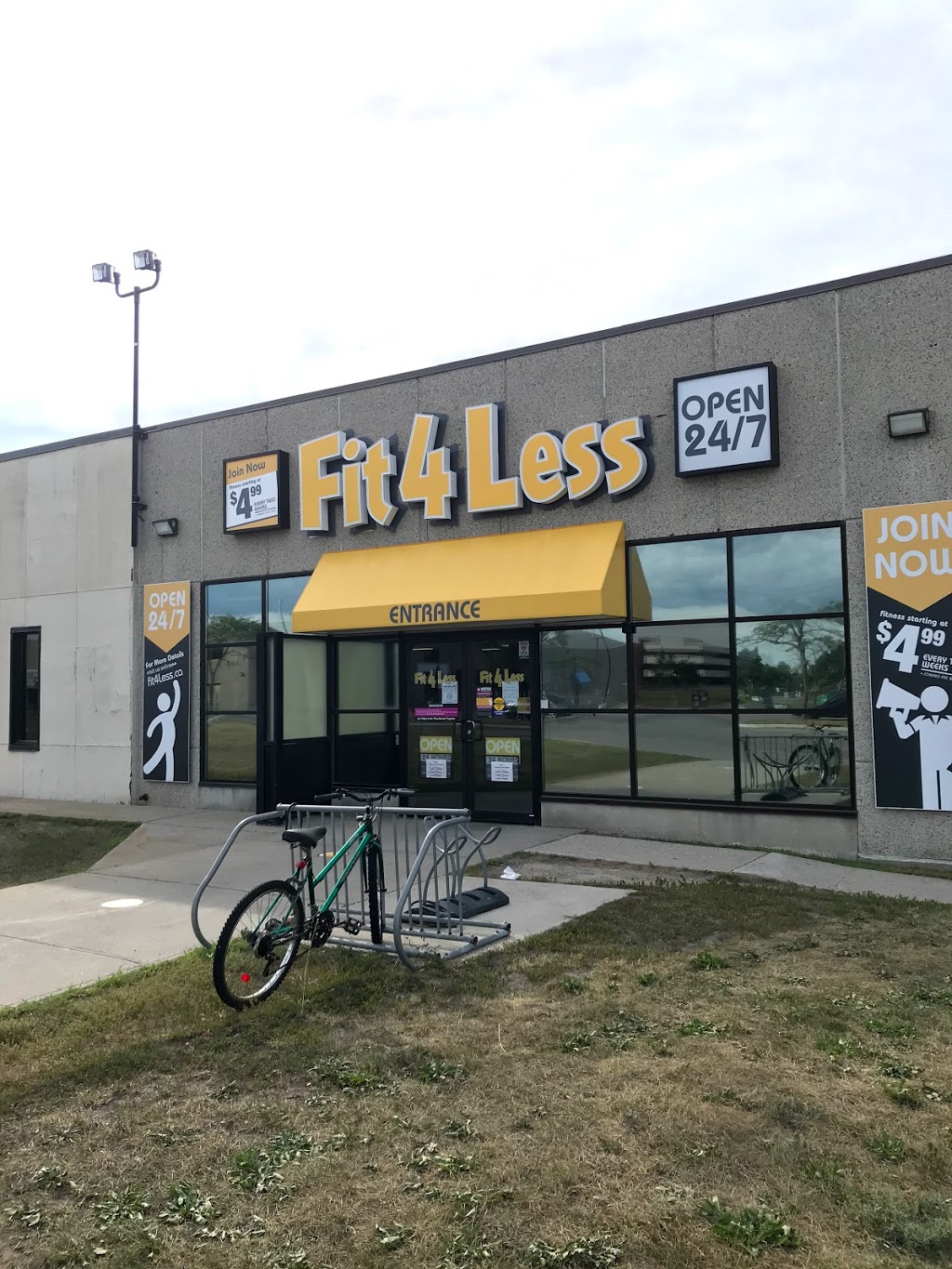 Fit4Less | 2020 Walkley Rd, Ottawa, ON K1G 6S6, Canada | Phone: (613) 526-2435