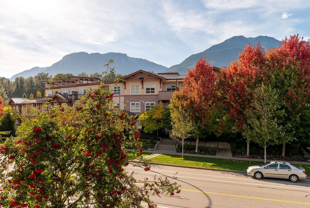 Kristen Dillon Squamish Stilhavn Real Estate Services | 208-1420 Alpha Lake Rd, Whistler, BC V8E 0R8, Canada | Phone: (778) 266-0150