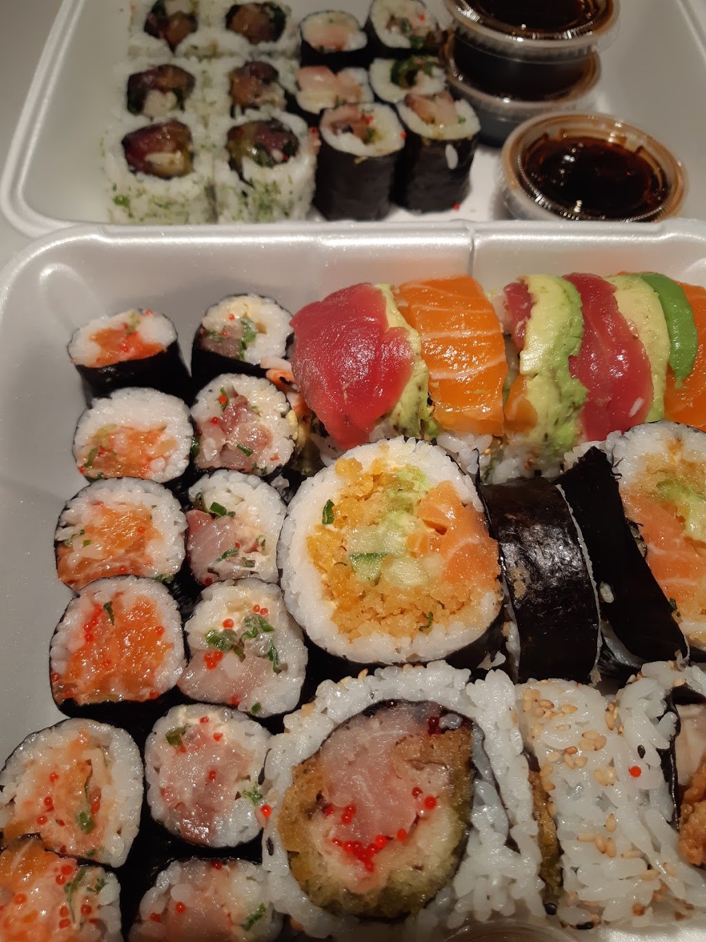 Sasa Sushi | 71 Chemin Saint-François-Xavier, Candiac, QC J5R 4V4, Canada | Phone: (450) 632-0559