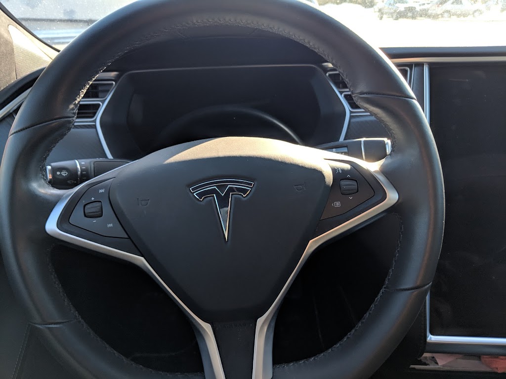 Tesla Supercharger | 7018 Industrial Dr, Comber, ON N0P 1J0, Canada | Phone: (877) 798-3752