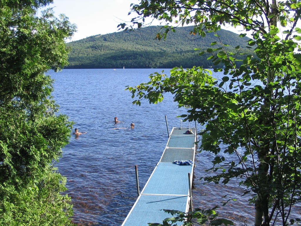 Résidence Adstock sur le lac à la truite | 7321 Chemin J. E. Fortin, Adstock, Quebec, QC G0N 1S0, Canada | Phone: (418) 930-8830