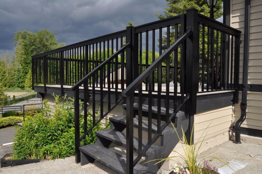 Deck Experts | 15532 59 Ave, Surrey, BC V3S 4N8, Canada | Phone: (604) 626-7100