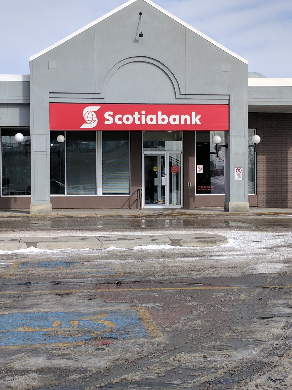 Scotiabank | 4110 Brentwood Rd NW, Calgary, AB T2L 1K8, Canada | Phone: (403) 221-6804