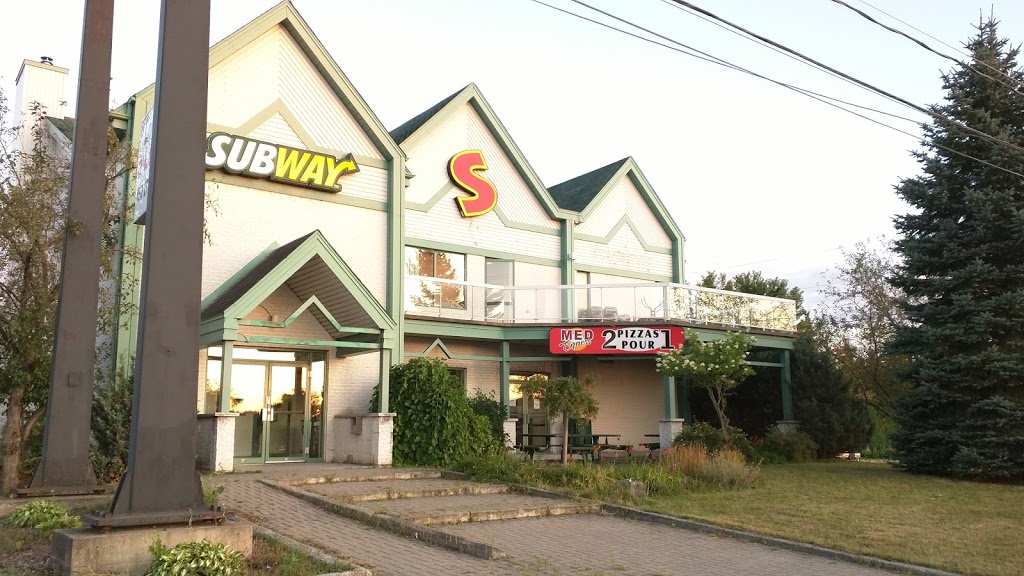 Restaurant SUBWAY | 407 Rue Couture, Sainte-Hélène-de-Bagot, QC J0H 1M0, Canada | Phone: (450) 791-4011