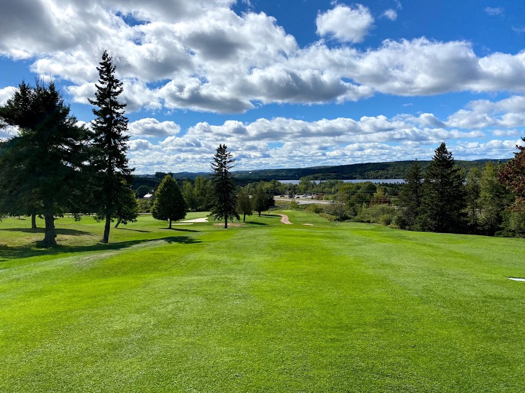 Hampton Golf Club | 68 William Bell Dr, Hampton, NB E5N 6B3, Canada | Phone: (506) 832-5045