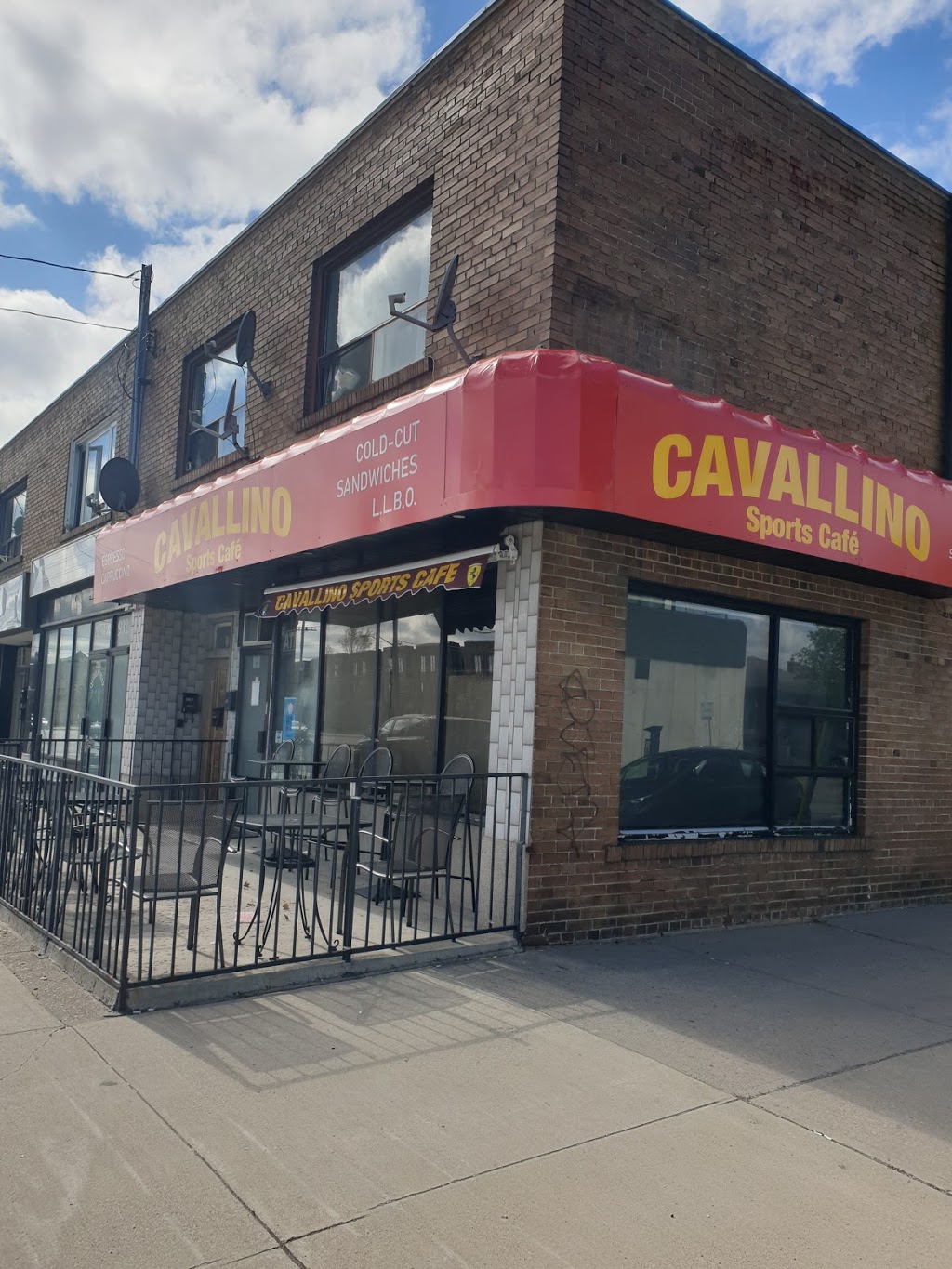 Cavallino Cafe Sports Bar | 930 The Queensway, Etobicoke, ON M8Z 1P4, Canada | Phone: (416) 252-7222