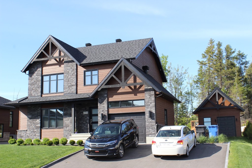 Log Homes Saguenay | 1409 Rue Victoria, La Baie, QC G7B 3N3, Canada | Phone: (418) 817-4322