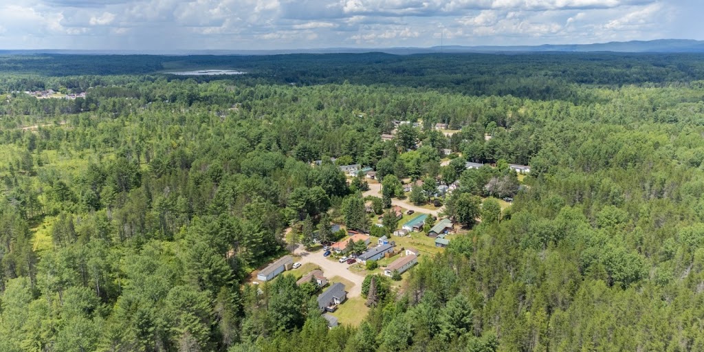 Shady Pines Mobile Home Park | 1 Shady Pines Ln, Chalk River, ON K0J 1J0, Canada | Phone: (613) 699-0522