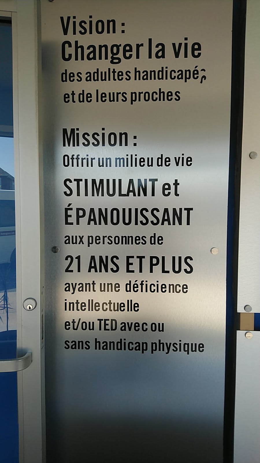 LAcadémie Zénith | 3063 Rue de Lyon, Longueuil, QC J4L 3T2, Canada | Phone: (450) 332-4406