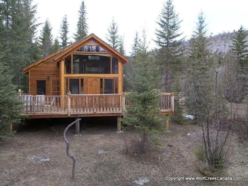 Wolf Creek Cabin | Ha Ha Creek Rd, Wardner, BC V0B 2J0, Canada | Phone: (813) 447-1458