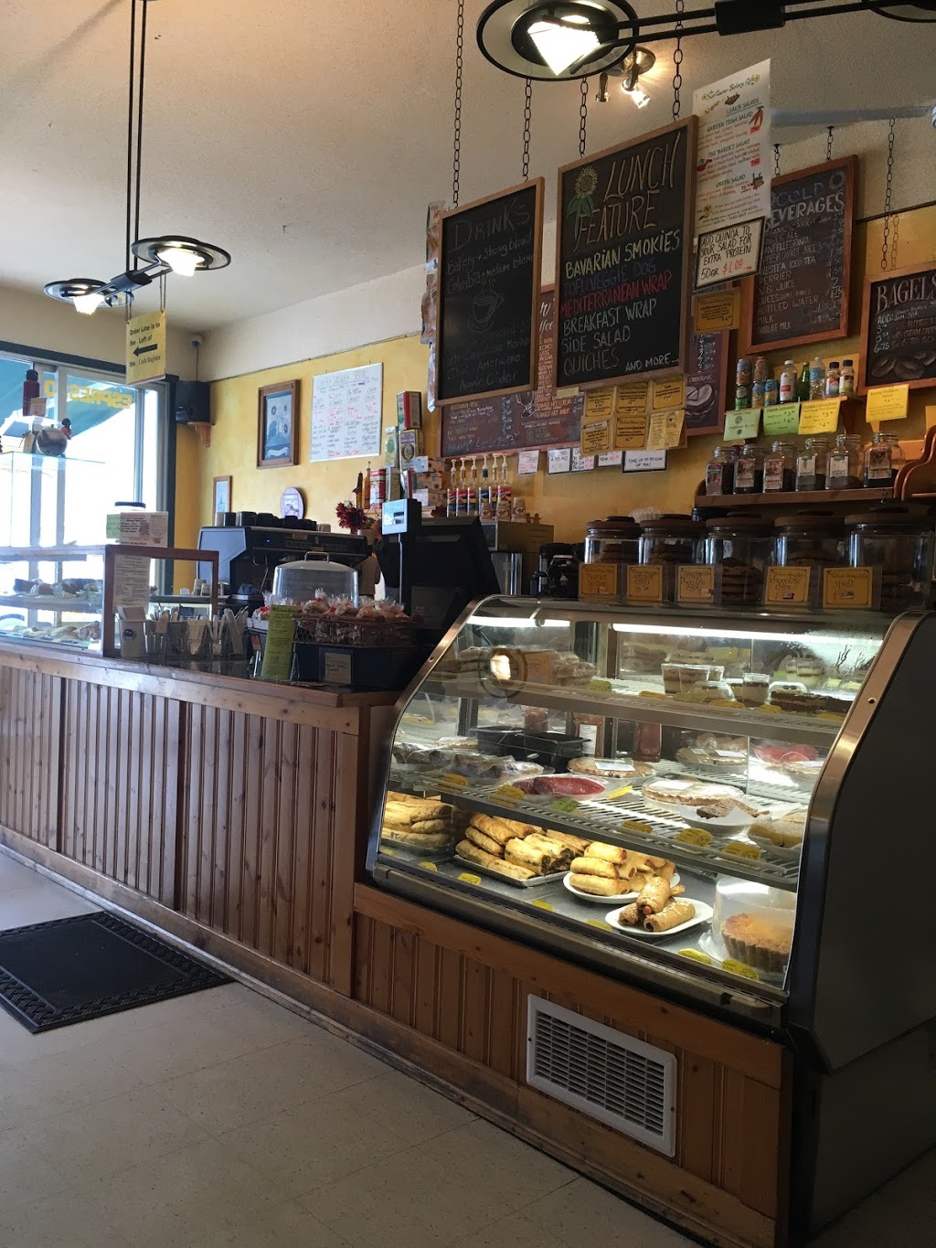 Sunflower Bakery Café | 38086 Cleveland Ave, Squamish, BC V8B 0B7, Canada | Phone: (604) 892-2231