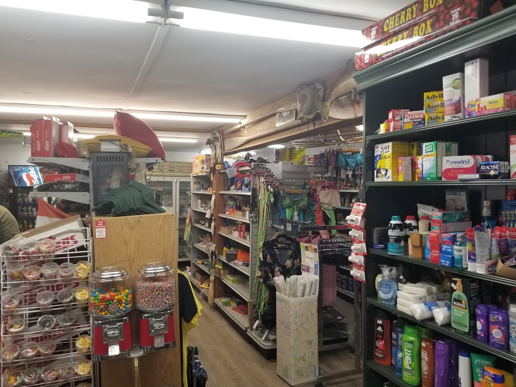 Eagle Lake Narrows Country Store | 2370 Eagle Lake Rd, South River, ON P0A 1X0, Canada | Phone: (705) 386-0056