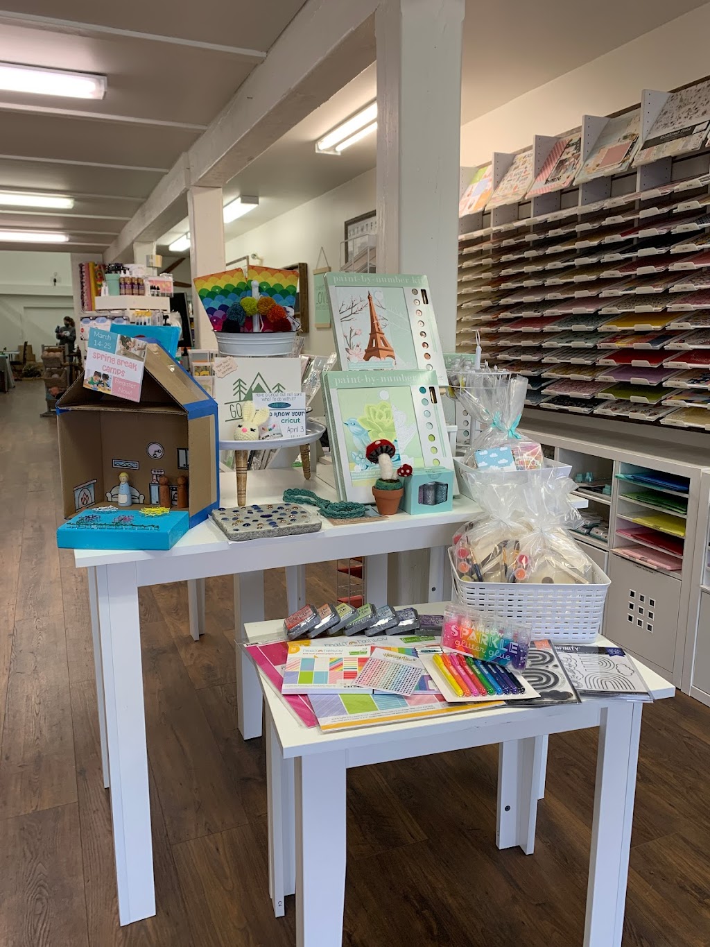 Ladner Village Arts & Crafts | 4907 Chisholm St, Delta, BC V4K 2K6, Canada | Phone: (604) 946-0311