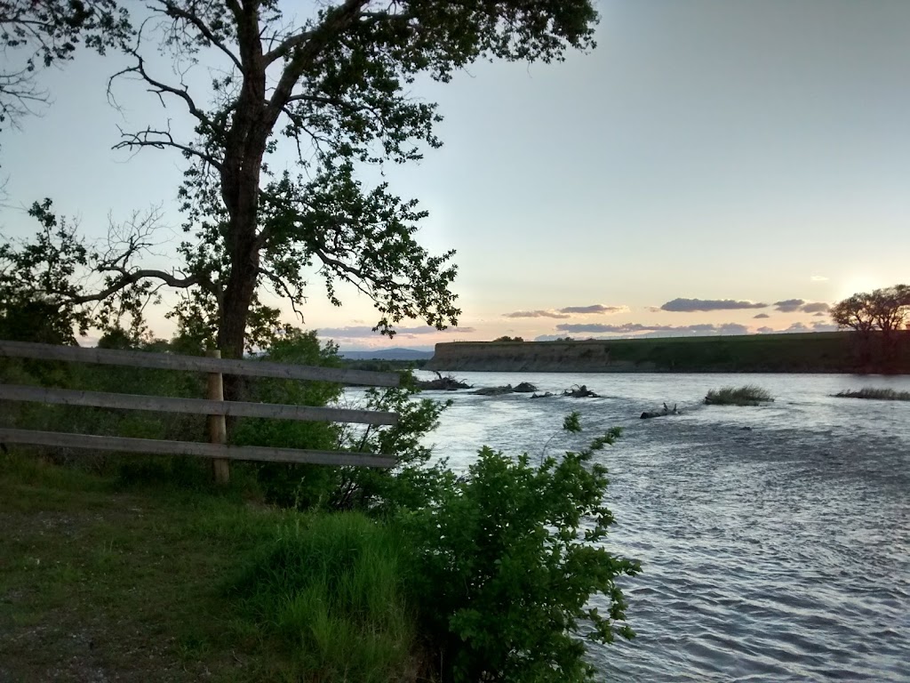 Oldman River Provincial Recreation Area | AB-2, Fort Macleod, AB T0L 0Z0, Canada | Phone: (403) 382-4097