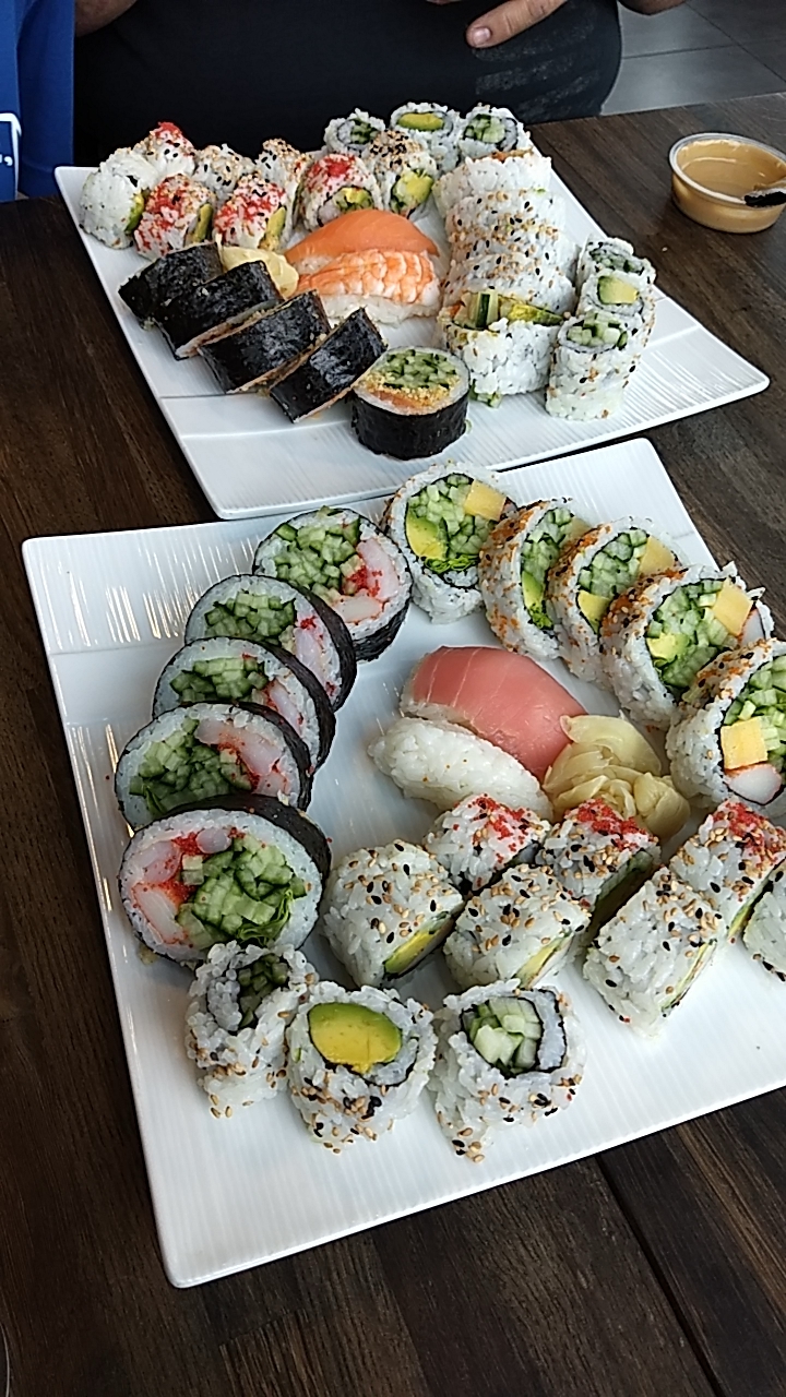 Sushi Shop | 340 Boulevard Sir-Wilfrid-Laurier, Mont-Saint-Hilaire, QC J3H 6C8, Canada | Phone: (450) 446-5222