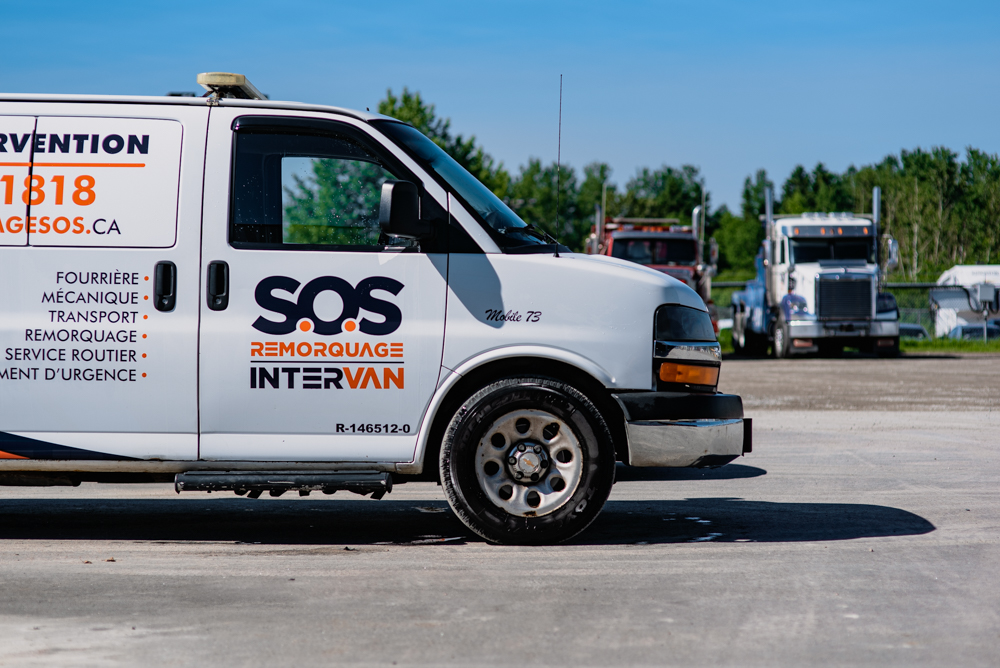 S.O.S. Saguenay Inc. Towing | 1480 Bd du Royaume O, Chicoutimi, QC G7H 5B1, Canada | Phone: (418) 818-1818