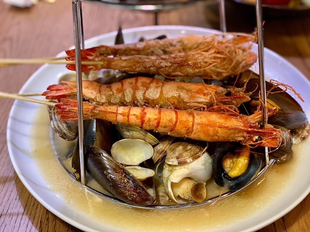 The Shellfish Shack | 1100-8580 Alexandra Rd, Richmond, BC V6X 4B3, Canada | Phone: (604) 370-2018