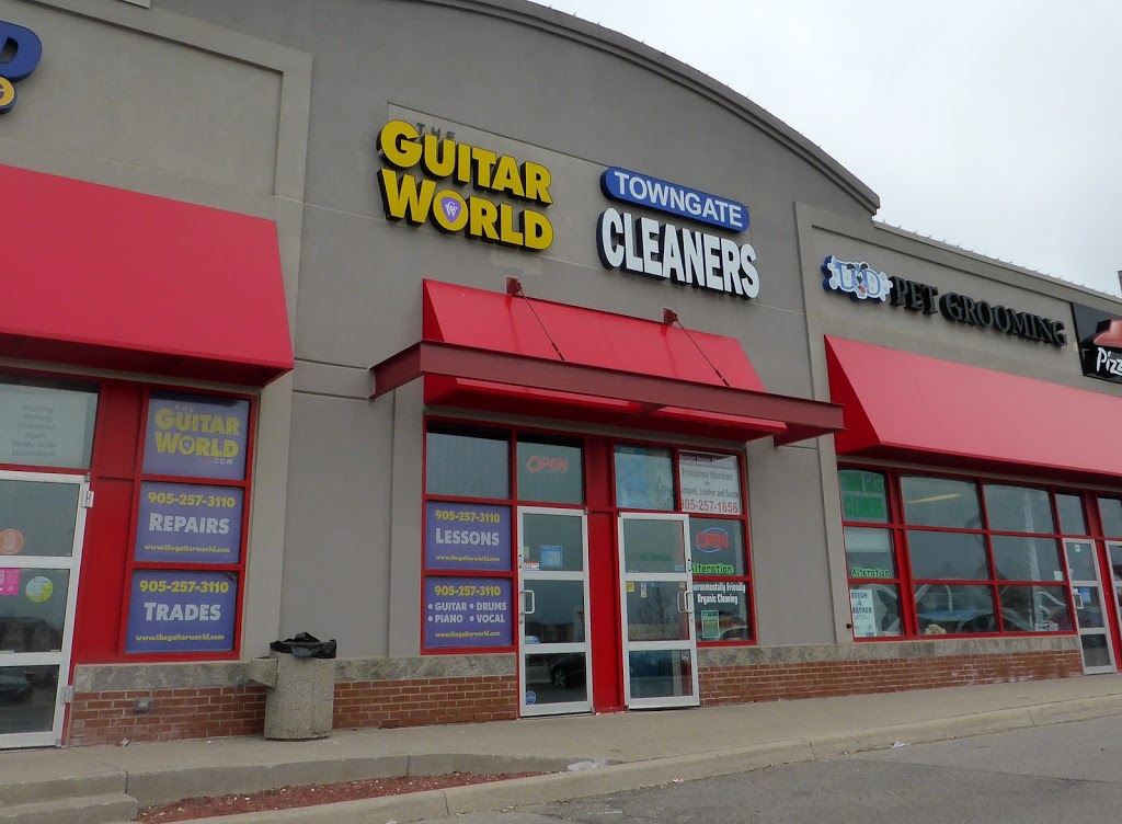 Oakville Towngate Cleaners | 380 Dundas St E, Oakville, ON L6H 6Z9, Canada | Phone: (905) 257-1658