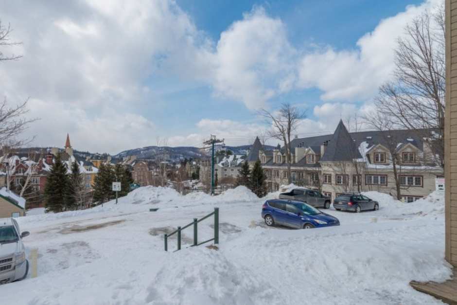 La Chouette - Tremblant Sunstar | 140 Chemin au Pied de la Montagne, Mont-Tremblant, QC J8E 3M2, Canada | Phone: (888) 221-1411