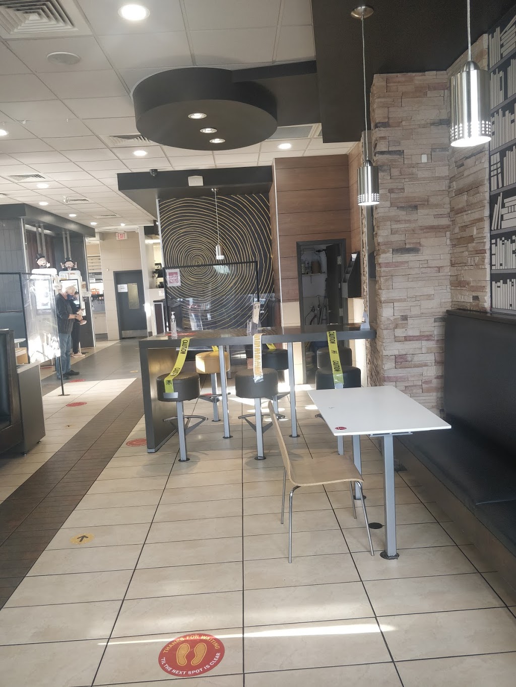 McDonalds | 185 N Front St, Belleville, ON K8P 3C1, Canada | Phone: (613) 962-7400