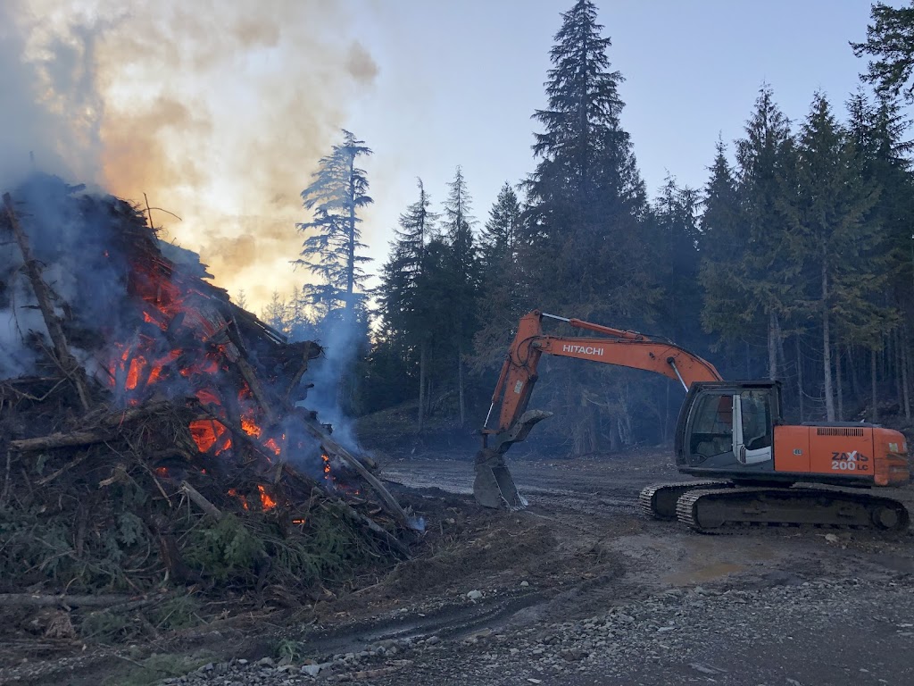 Charlies Excavating | 570 Blackburn Rd, Salt Spring Island, BC V8K 2H2, Canada | Phone: (250) 537-2692