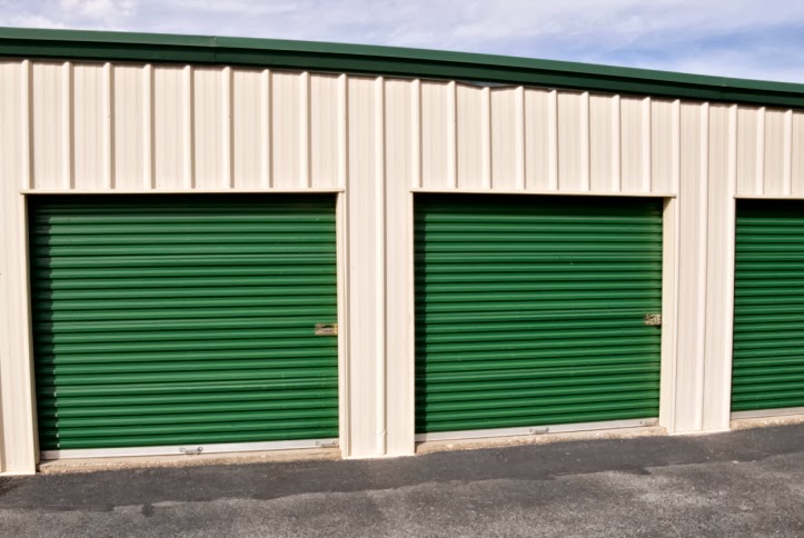 That Storage Place | South Service Road, SK-1, Regina, SK S4P 3C2, Canada | Phone: (306) 993-1294