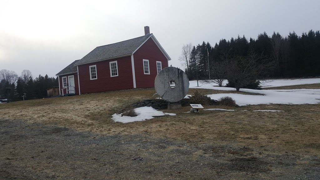 Hyatt School House | 2185 Chemin Mcvety, Waterville, QC J0B 3H0, Canada