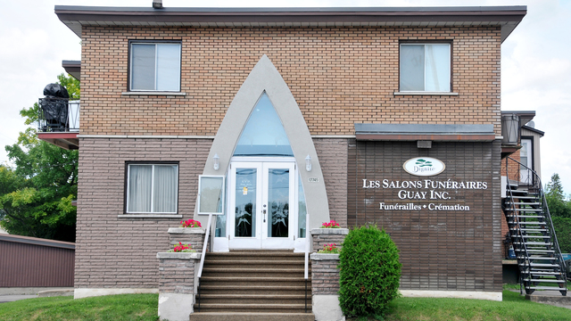 Les Salons Funeraires Guay Inc. | 17745 Rue Victor, Mirabel, QC J7J 1L4, Canada | Phone: (514) 871-2020