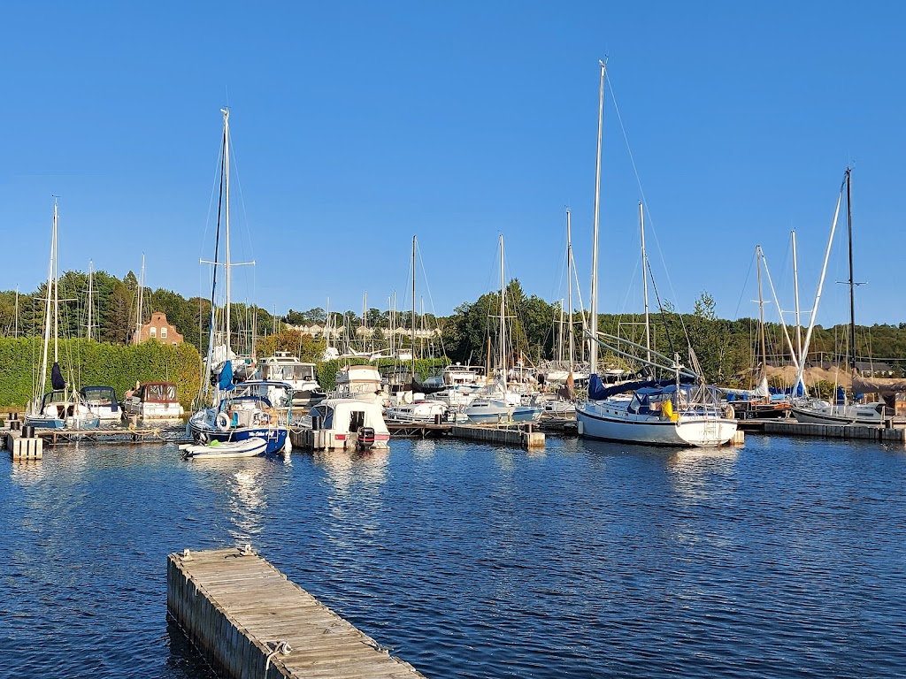 Foundry Cove Marina | 222 Fox St, Penetanguishene, ON L9M 1E7, Canada | Phone: (705) 549-2641