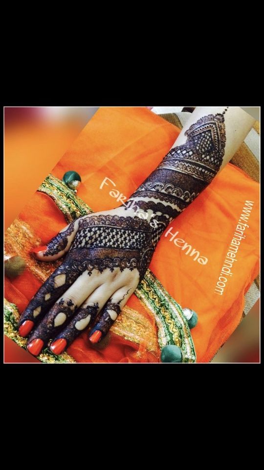 Fariha Mehndi/Henna Studio | 24 Holland Cir, Cambridge, ON N3C 0E1, Canada | Phone: (647) 782-8501