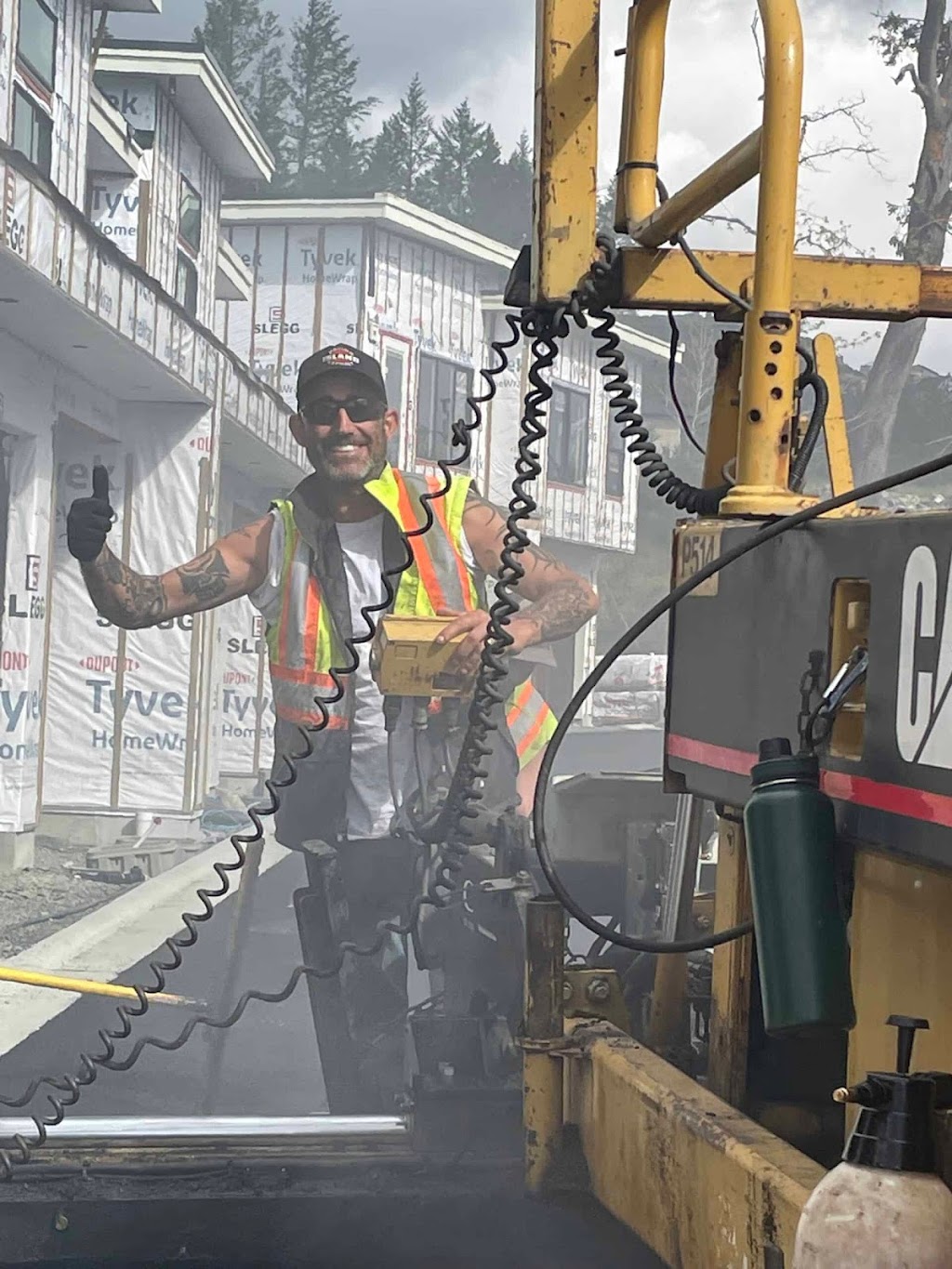 BlackJacket Paving & Sealcoating LTD | 126 Cadillac Ave, Victoria, BC V8Z 1T6, Canada | Phone: (250) 208-8867