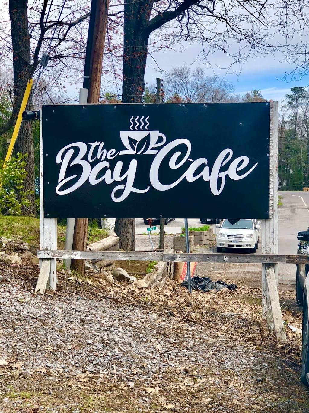 The Bay Cafe | 131 Constance Bay Rd, Woodlawn, ON K0A 3M0, Canada | Phone: (613) 832-2112