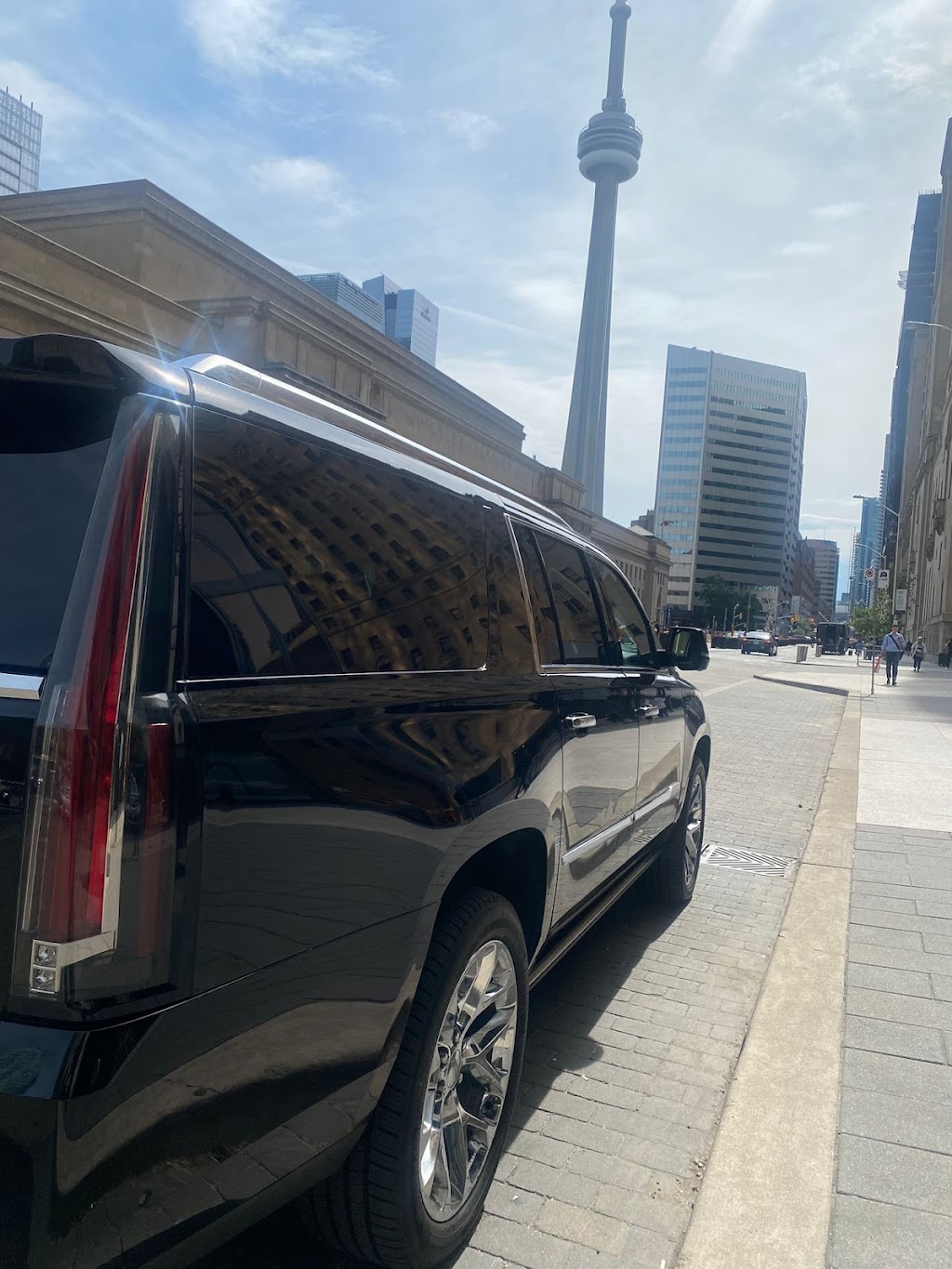 Hamilton Limo Service | 30 Hamilton St S #611, Waterdown, ON L8B 1V8, Canada | Phone: (905) 740-1140