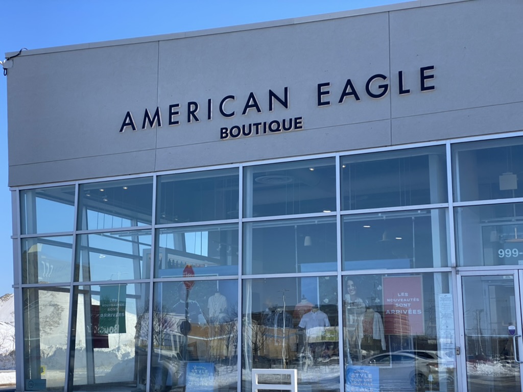 American Eagle Outlet | 999 Bd de lAcadie Space C 1, Montréal, QC H4N 3K1, Canada | Phone: (514) 315-0128