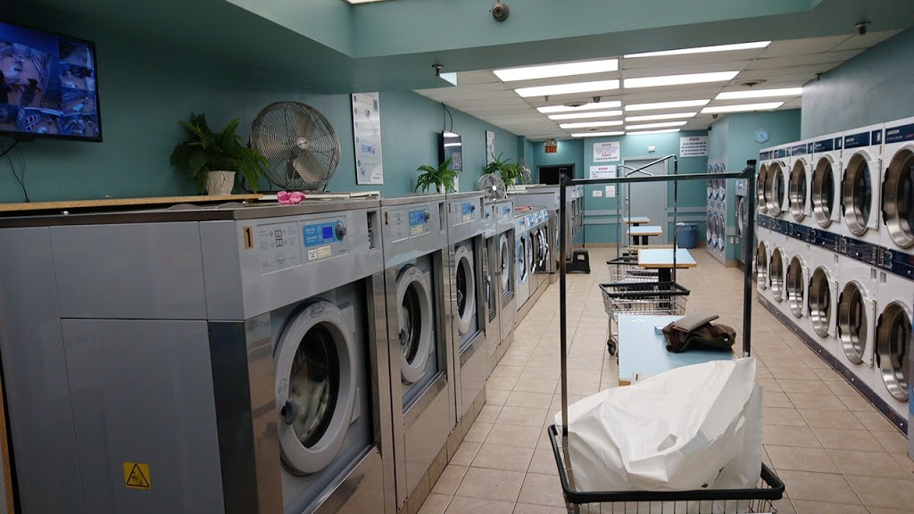 Maytag Coin Laundry | 398 Steeles Ave W, Thornhill, ON L4J 6X3, Canada | Phone: (905) 771-0361