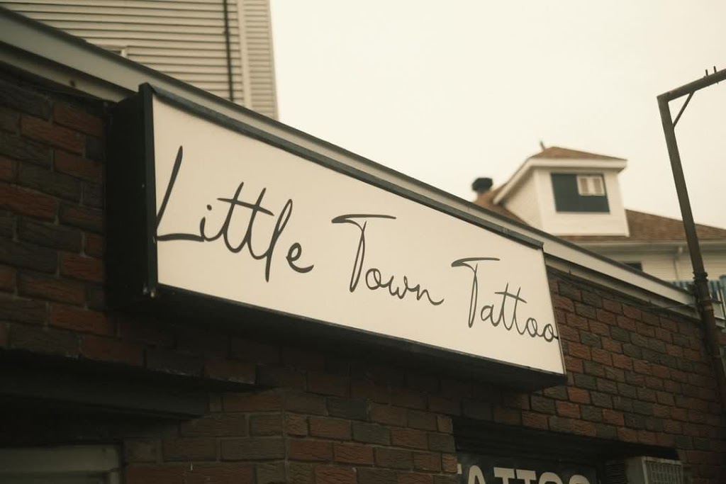 Little Town Tattoo | 980 Rue Galt O, Sherbrooke, QC J1H 1Z7, Canada | Phone: (418) 520-9802
