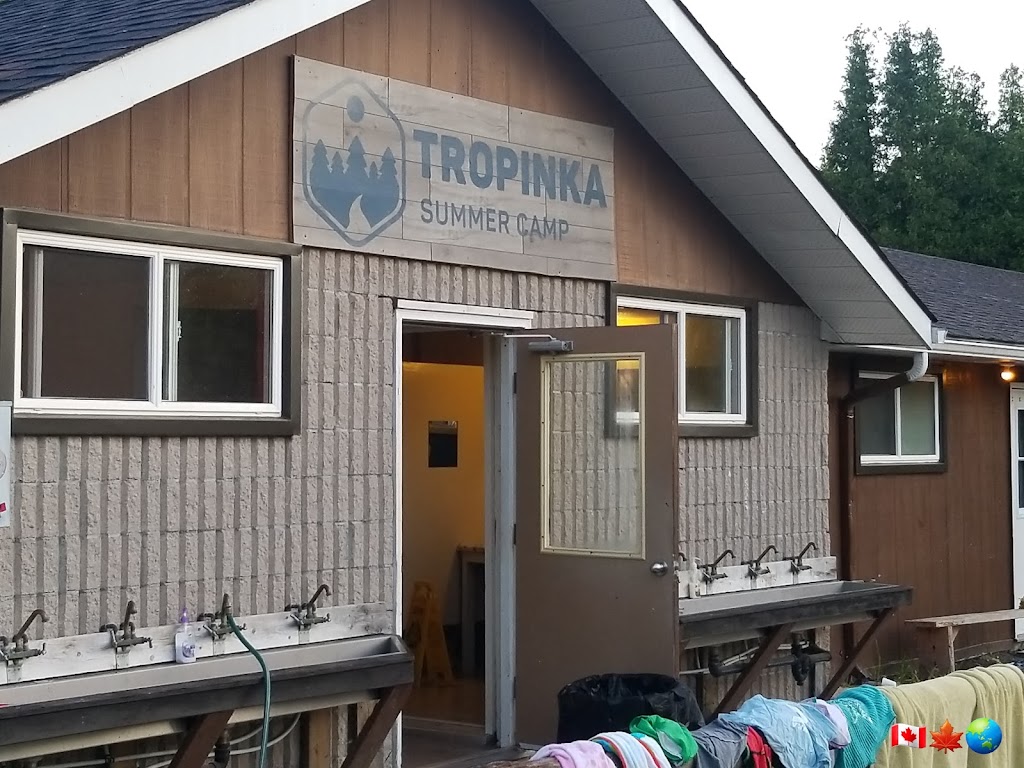 Tropinka Summer Camp | 1406 QC-141, Saint-Herménégilde, QC J0B 2W0, Canada | Phone: (416) 836-9612