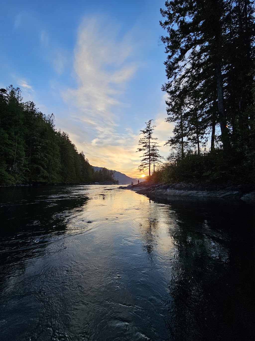 Dent Island Lodge | General Delivery, Stuart Island, BC V0P 1V0, Canada | Phone: (250) 203-2553