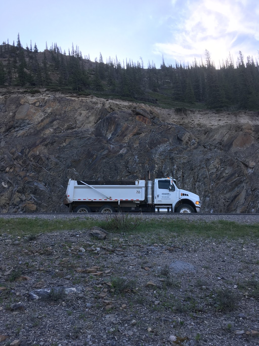 Advantage Truck & Bobcat Inc. | 50 Codette Way, Sherwood Park, AB T8H 0P3, Canada | Phone: (780) 446-0626
