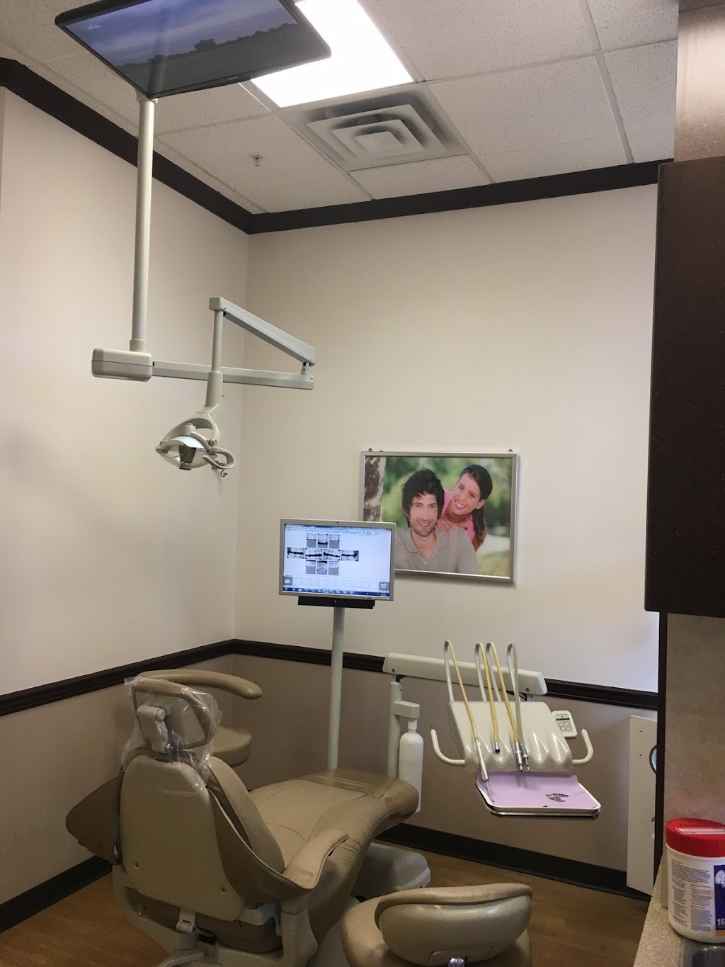 Ace Dental Clinic | 1001 Brunette Ave, Coquitlam, BC V3K 6Z5, Canada | Phone: (604) 524-9234