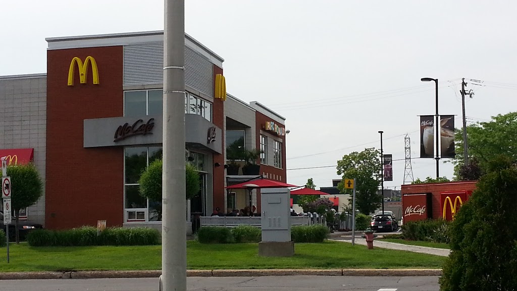 McDonalds | 3600 Boul Saint-Jean, Dollard-des-Ormeaux, QC H9G 1X1, Canada | Phone: (514) 626-1223
