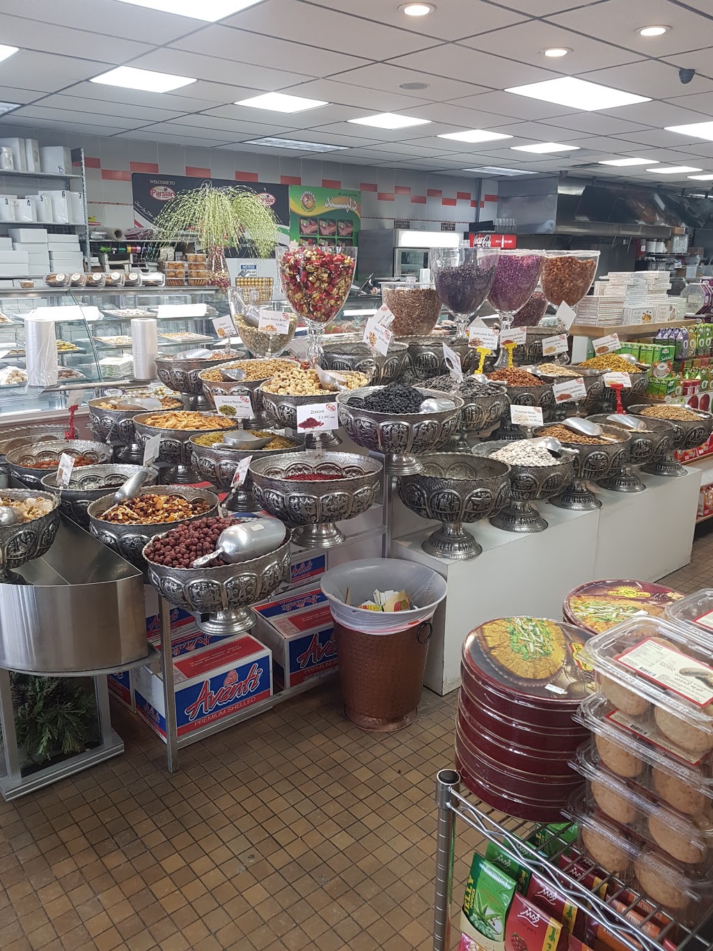 Parsian Fine Foods | 8129 Yonge St, Thornhill, ON L3T 2C6, Canada | Phone: (905) 709-1400