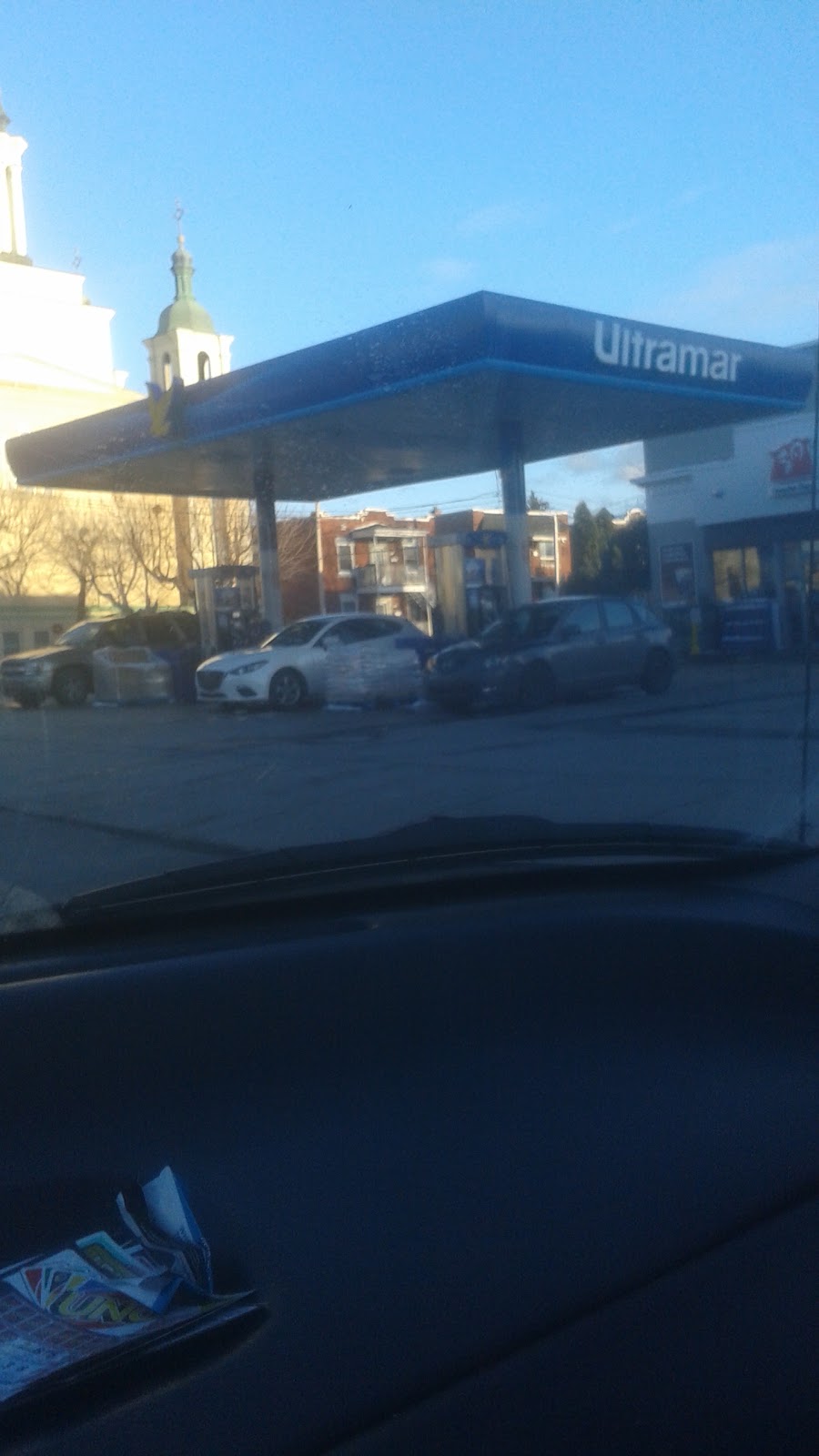 Ultramar | 301 Rue Saint-Jacques, Lachine, QC H8R 1E5, Canada | Phone: (514) 363-6287