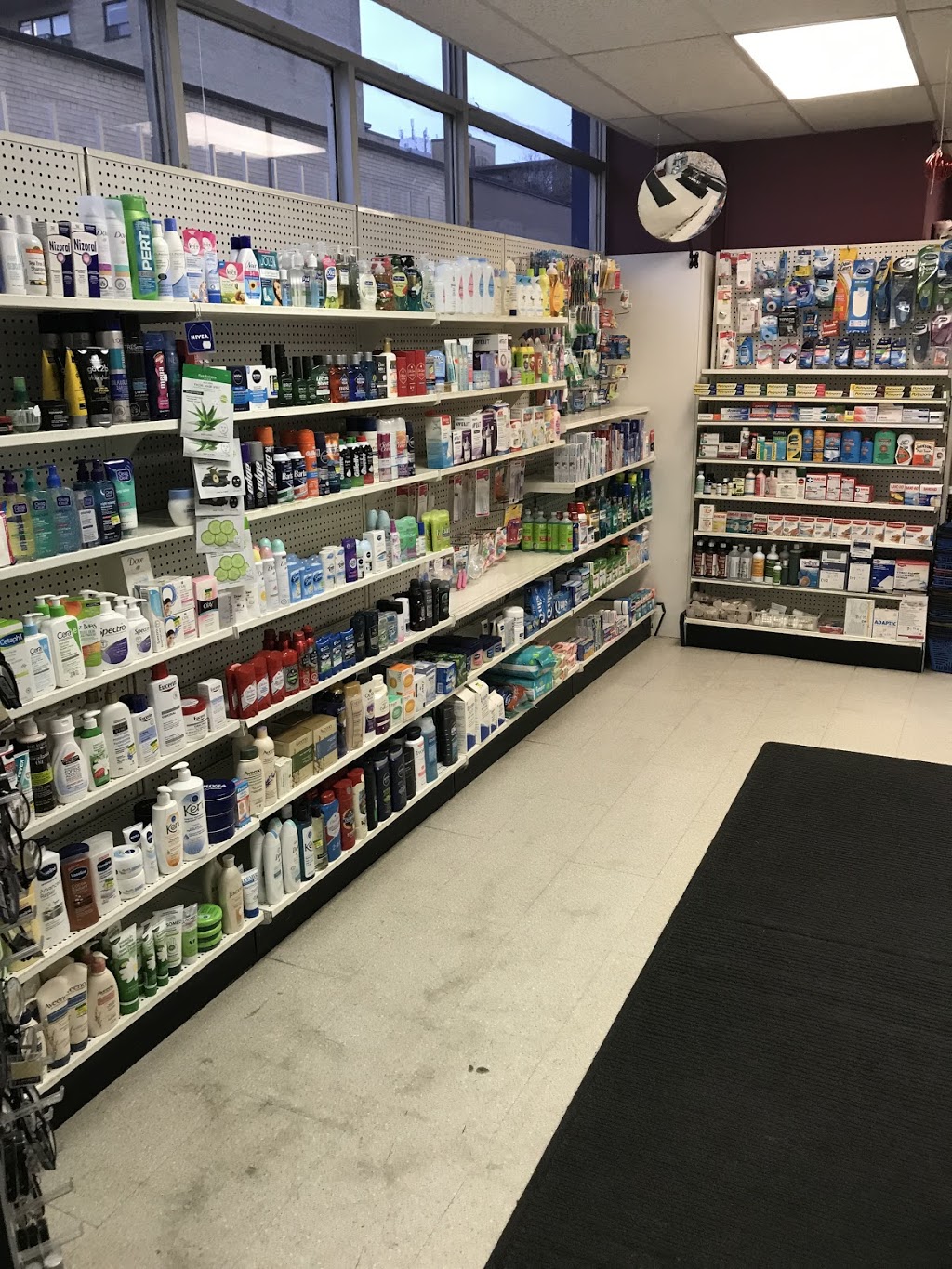 Parkdale Pharmacy | 1439 King St W, Toronto, ON M6K 1H9, Canada | Phone: (416) 516-2039