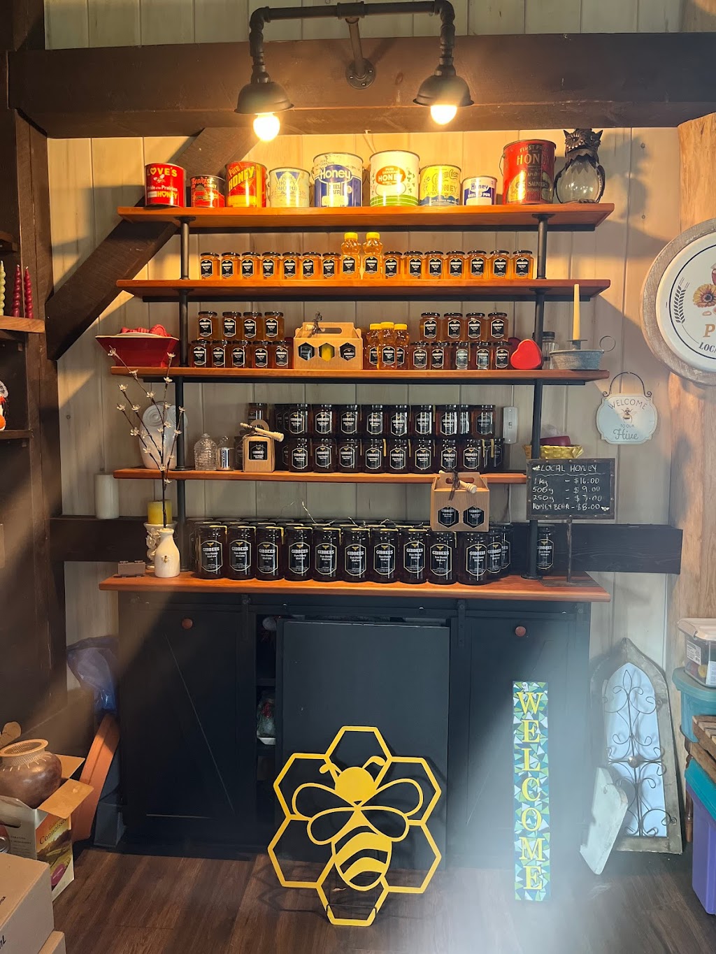 Gibbees Raw Honey | 6349 Herberts Corners Rd, Ottawa, ON K4P 1H3, Canada | Phone: (613) 222-5492