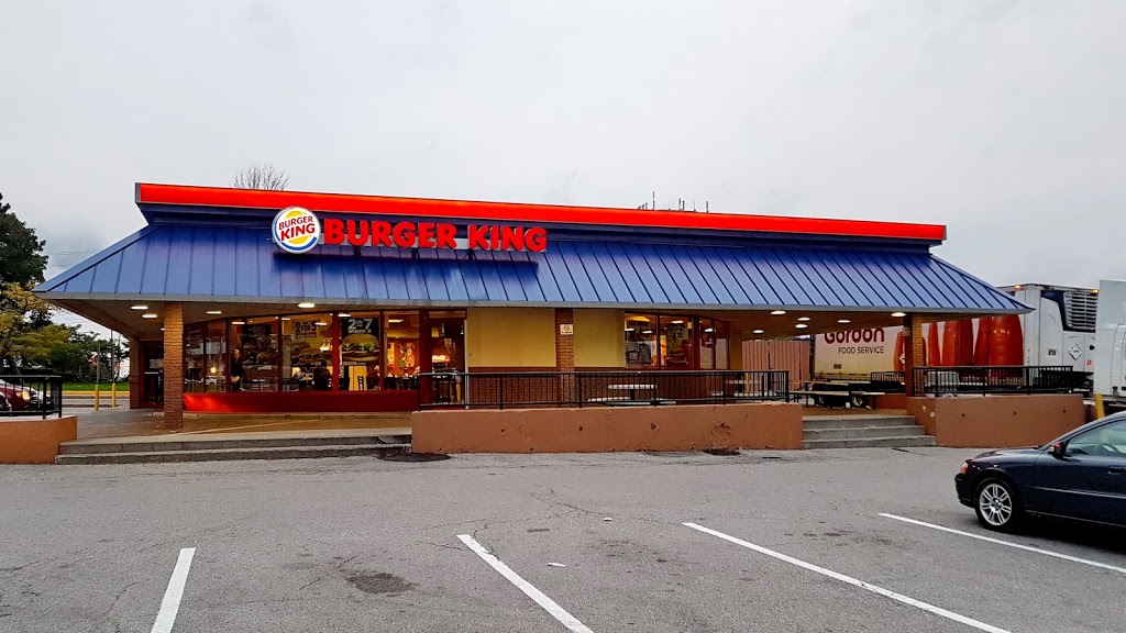 Burger King | 4141 Dixie Rd, Mississauga, ON L4W 1V5, Canada | Phone: (905) 624-1664