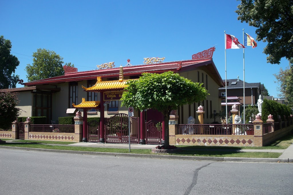 Bao Lam Temple | 6025 St George St, Vancouver, BC V5W 2Y5, Canada | Phone: (604) 327-5546