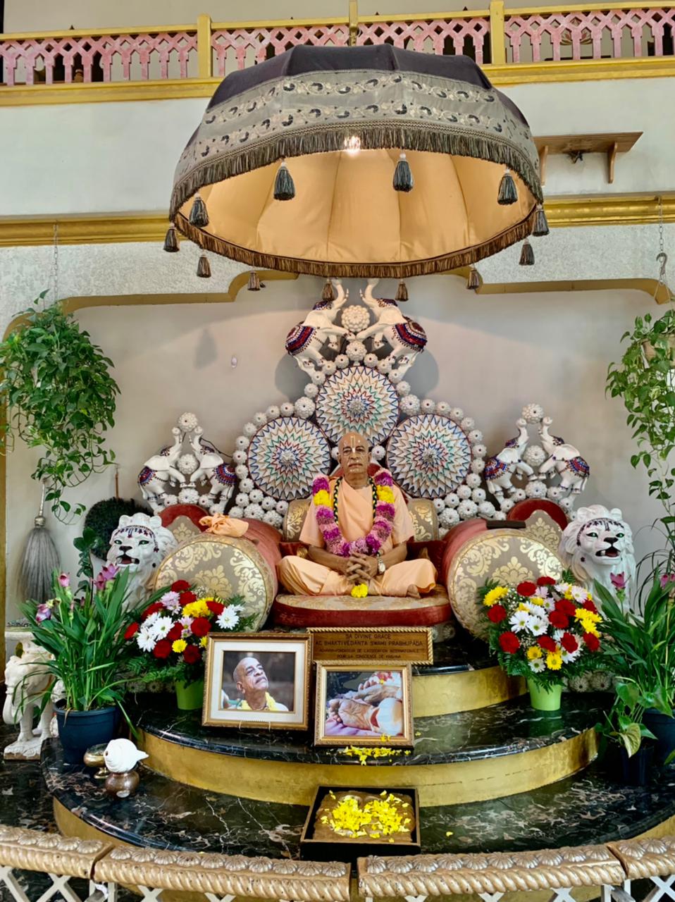 ISKCON Montreal: Centre Hare Krishna | 1626 Bd Pie-IX, Montréal, QC H1V 2C5, Canada | Phone: (514) 521-1301