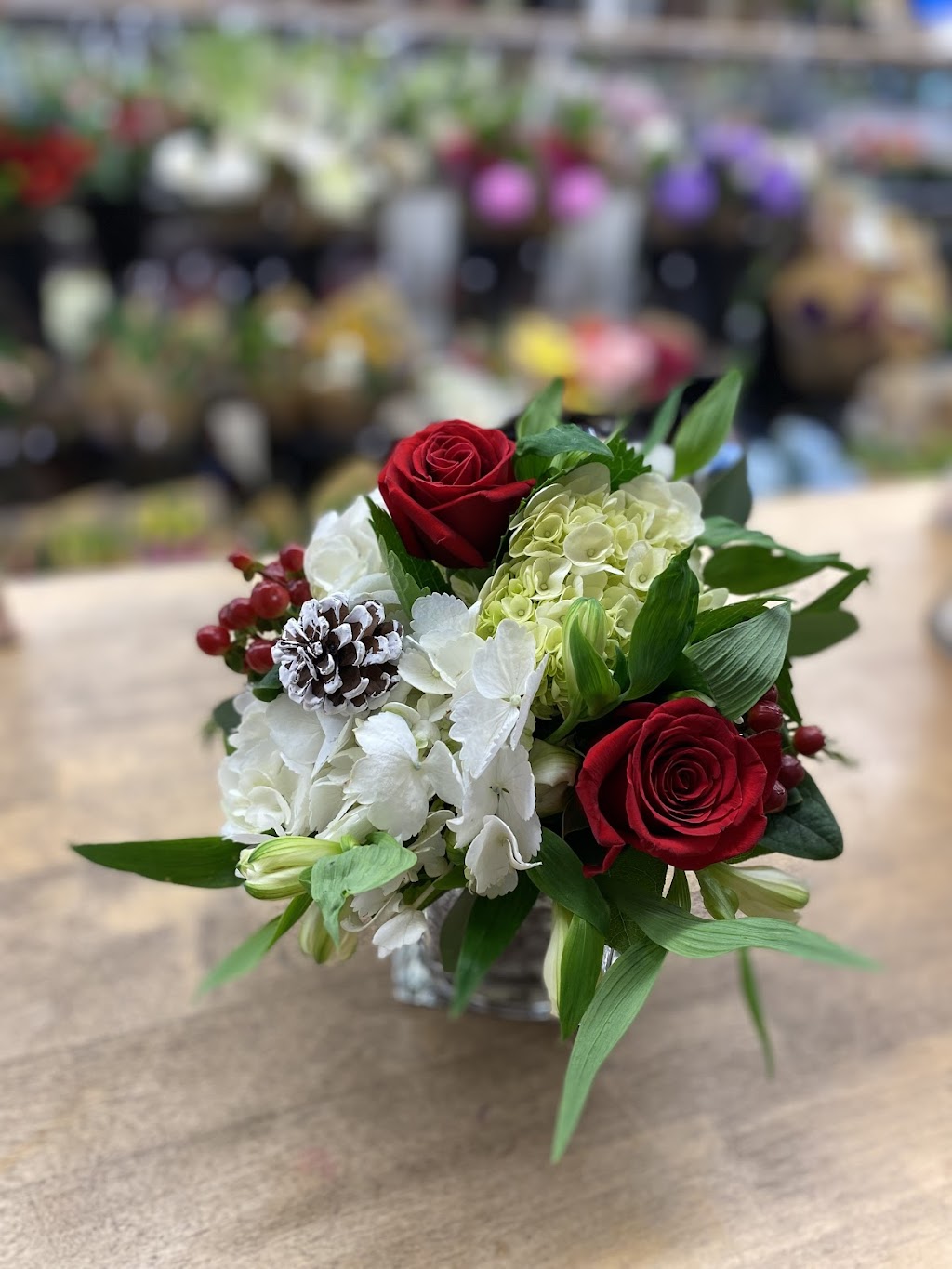 Bloor & Kennedy Flower Shop | 2194 Bloor St W, Toronto, ON M6S 1N4, Canada | Phone: (416) 766-0175