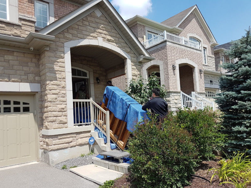 Long Distance Piano Movers We go everywhere | 241 Jefferson St, Newmarket, ON L3Y 3G4, Canada | Phone: (647) 218-8863